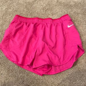 womens nike running short medium hot pink
